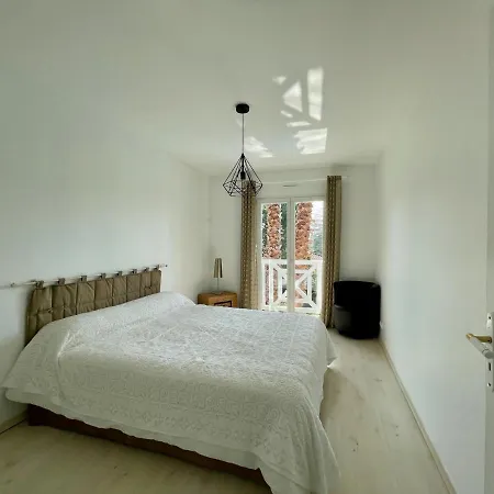 Maison Biarritz, 6 Pieces, 8 Personnes - Fr-1-621-1 * ビアリッツ